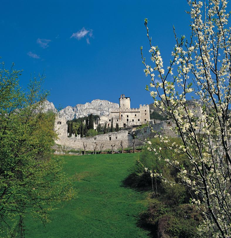 Avio, il Castello