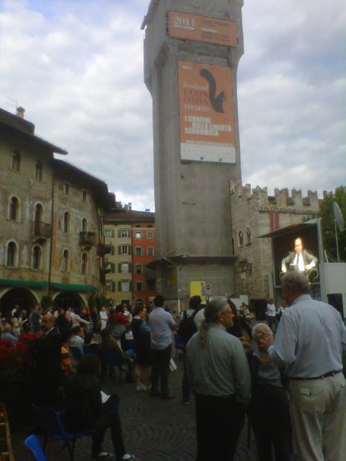 un’immagine di piazza Duomo durante il festival 2011