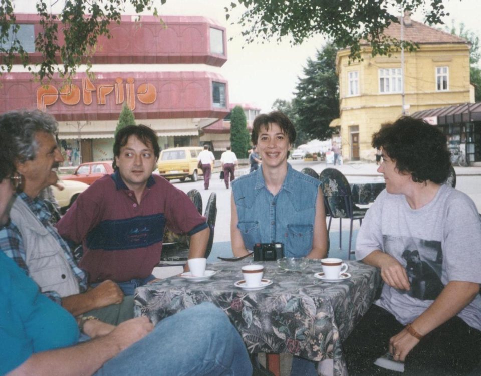 Con Annalisa, Andrea, Emilio e Rino a Prijedor nel 1996