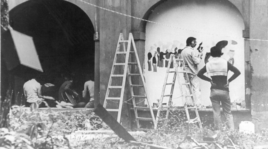 Un'immagine dell'occupazione dell'ex ospedale Santa Chiara di Trento