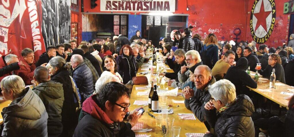 Centro sociale Askatasuna. Foto da www.ildesk.it